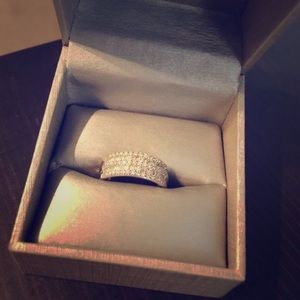 Zales diamond ring 10k white gold